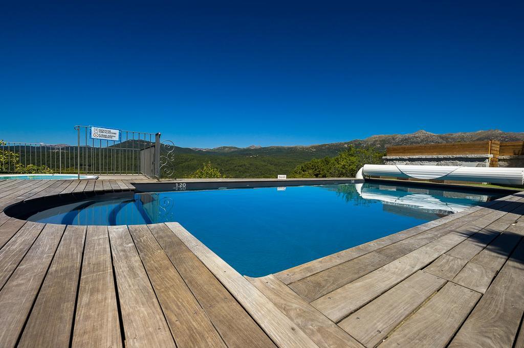Hotel Le Tourisme Zonza Eksteriør billede